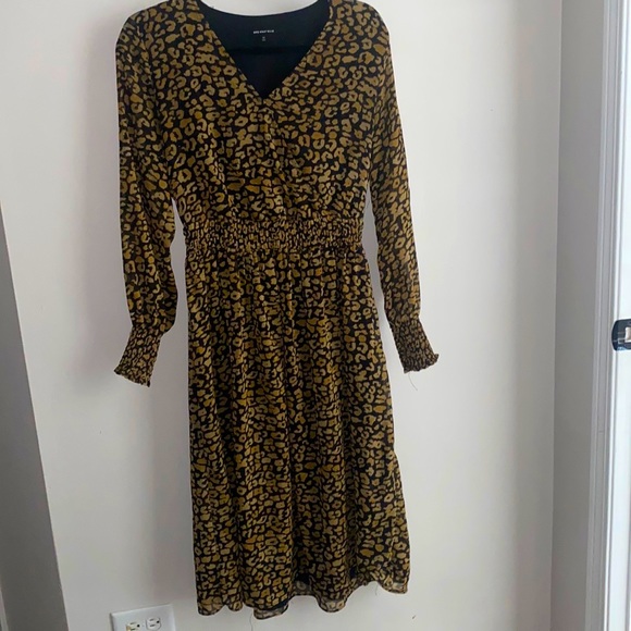 Who What Wear Cheetah Print Long Sleeve Midi Dress - Picture 3 of 5